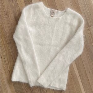 H&M white fuzzy sweater
